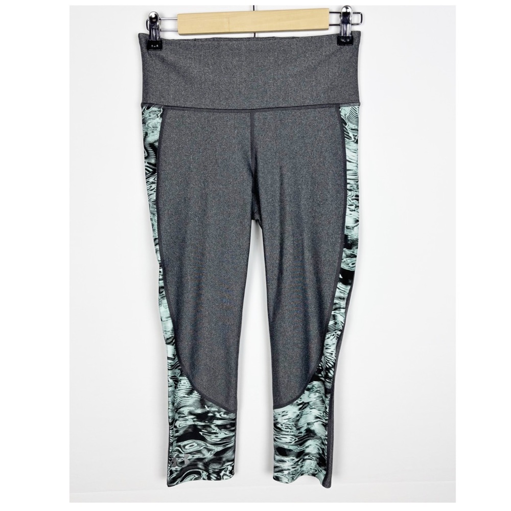 Under Armour HeatGear Compression Capri Leggings Gray Size Small